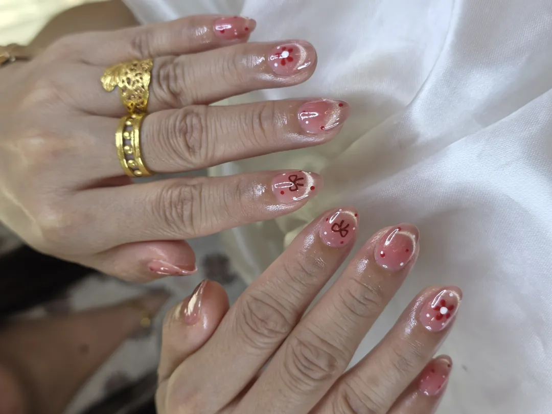 นู้ด แดง เพ้นท์ลาย ลายเล็บมือ นู้ด แดง รหัส A325 ร้านทำเล็บนครพนม Nanny Nails