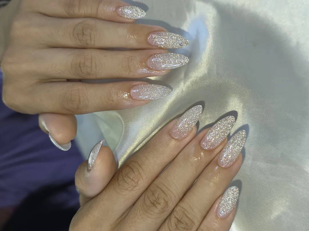 นู้ด ใส กลิตเตอร์ ลายเล็บมือ นู้ด ใส รหัส A328 ร้านทำเล็บนครพนม Nanny Nails