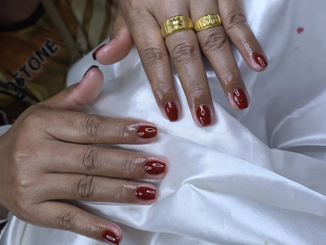 แดง เพ้นท์ลาย ลายเล็บมือ แดง รหัส A338 ร้านทำเล็บนครพนม Nanny Nails
