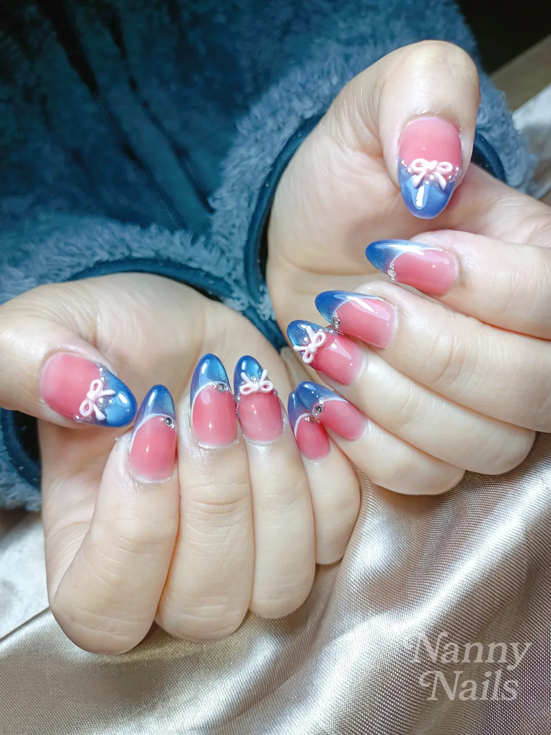 🎀 เล็บเจลลุคเจ้าหญิง! สวยหวานดุจเทพนิยาย 🎀 ลายเล็บมือ ชมพู น้ำเงิน รหัส A75 ร้านทำเล็บนครพนม Nanny Nails