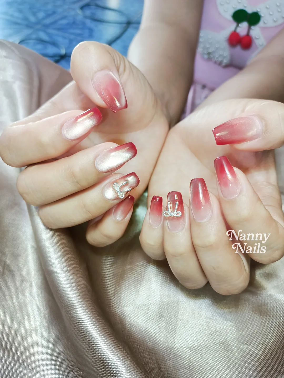 Red & Nude ombré, hand-painted nails — nail design A90 at Nanny Nails, nail salon in Nakhon Phanom Thailand