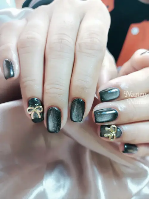 Black & Gold cat eye, rhinestones nails photo 2, code A16, Nanny Nails Nakhon Phanom