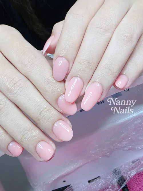 สีนู้ดชมพู สวยคลีนแบบผู้ดี เรียบง่ายดูแพง ทาแล้วมือดูสุขภาพดี รูปที่ 1 รหัส A171 ร้านทำเล็บนครพนม