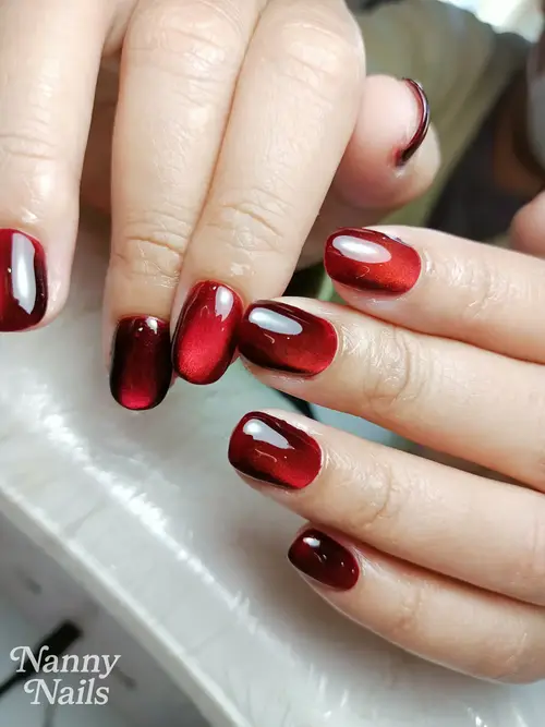 Red cat eye nails photo 2, code A199, Nanny Nails Nakhon Phanom