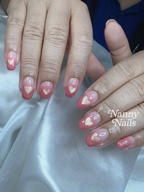 Pink, Nude & Gold ombré, hand-painted nails photo 2, code A265, Nanny Nails Nakhon Phanom