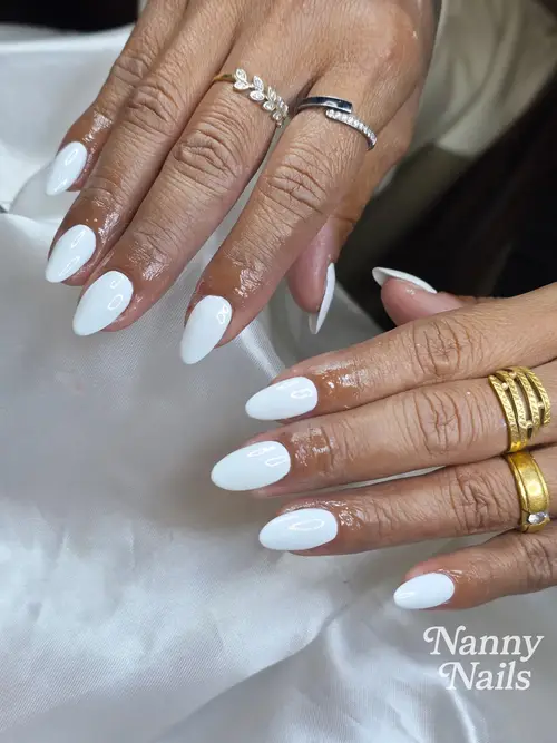 White solid colour nails photo 2, code A302, Nanny Nails Nakhon Phanom