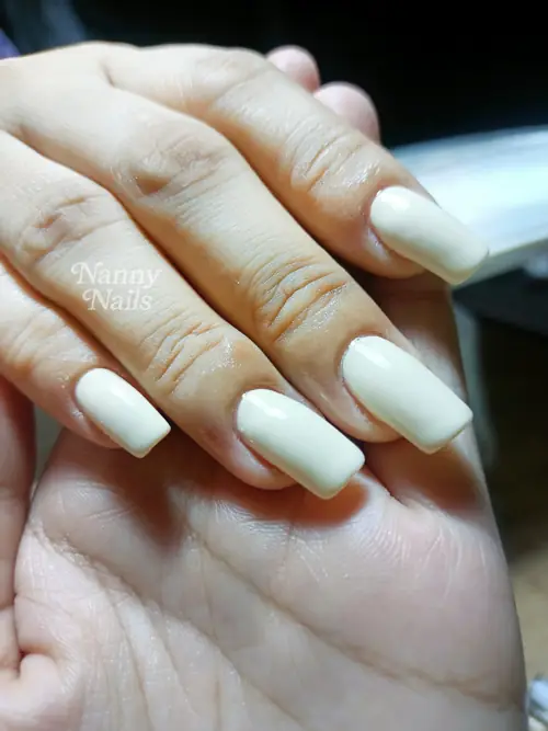 สีขาวมุกที่ให้ความรู้สึกสะอาด เป็นระเบียบ และสง่างามในเวลาเดียวกัน 🤍 รหัส A36