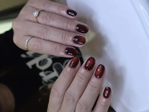 Burgundy แดงเข้ม + Cat Eye Chrome หรูหราสไตล์เกาหลี 💅✨ รหัส A419