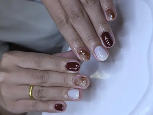 Nude แดงเบอร์กันดี-ขาว + Cat Eye ประกายทอง หรูหราสไตล์เกาหลี ✨🤎 รหัส A440