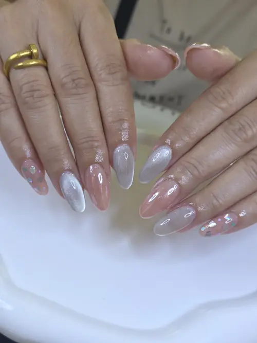 Nude, Grey & Peach chrome, glitter nails — nail design A459 at Nanny Nails, nail salon in Nakhon Phanom Thailand