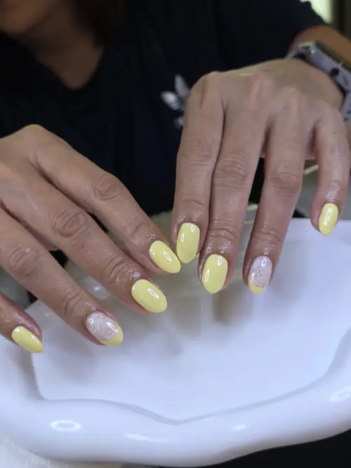 Yellow solid colour nails — nail design A475 at Nanny Nails, nail salon in Nakhon Phanom Thailand