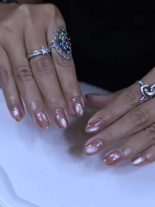 Nude cat eye nails — nail design A521 at Nanny Nails, nail salon in Nakhon Phanom Thailand