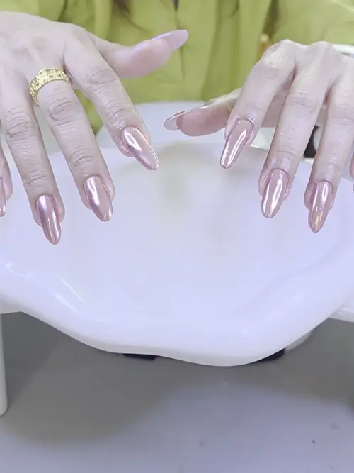 Pink chrome nails photo 2, code A549, Nanny Nails Nakhon Phanom