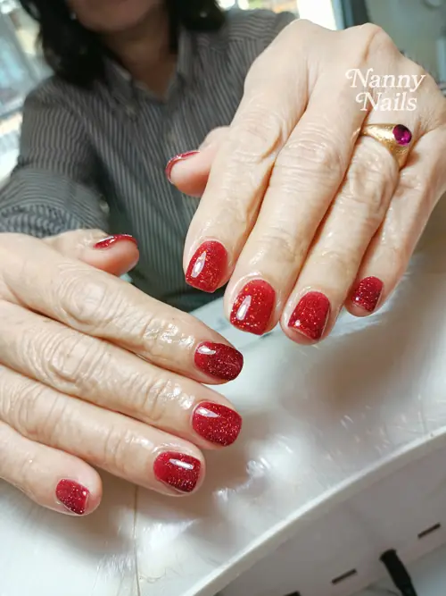 เล็บสีแดงกลิตเตอร์ สวยโดดเด่นสไตล์คลาสสิก รหัส A99
